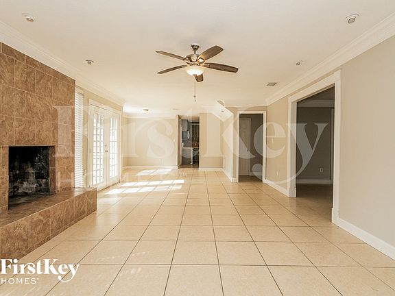 4th image of 17327 Rolling Creek Dr