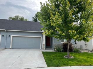 860 S Banner St, Nampa, ID 83686