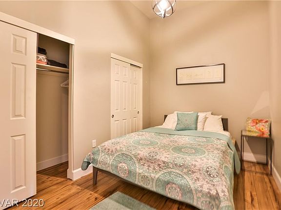 3rd image of 150 Las Vegas Blvd N Unit 2304