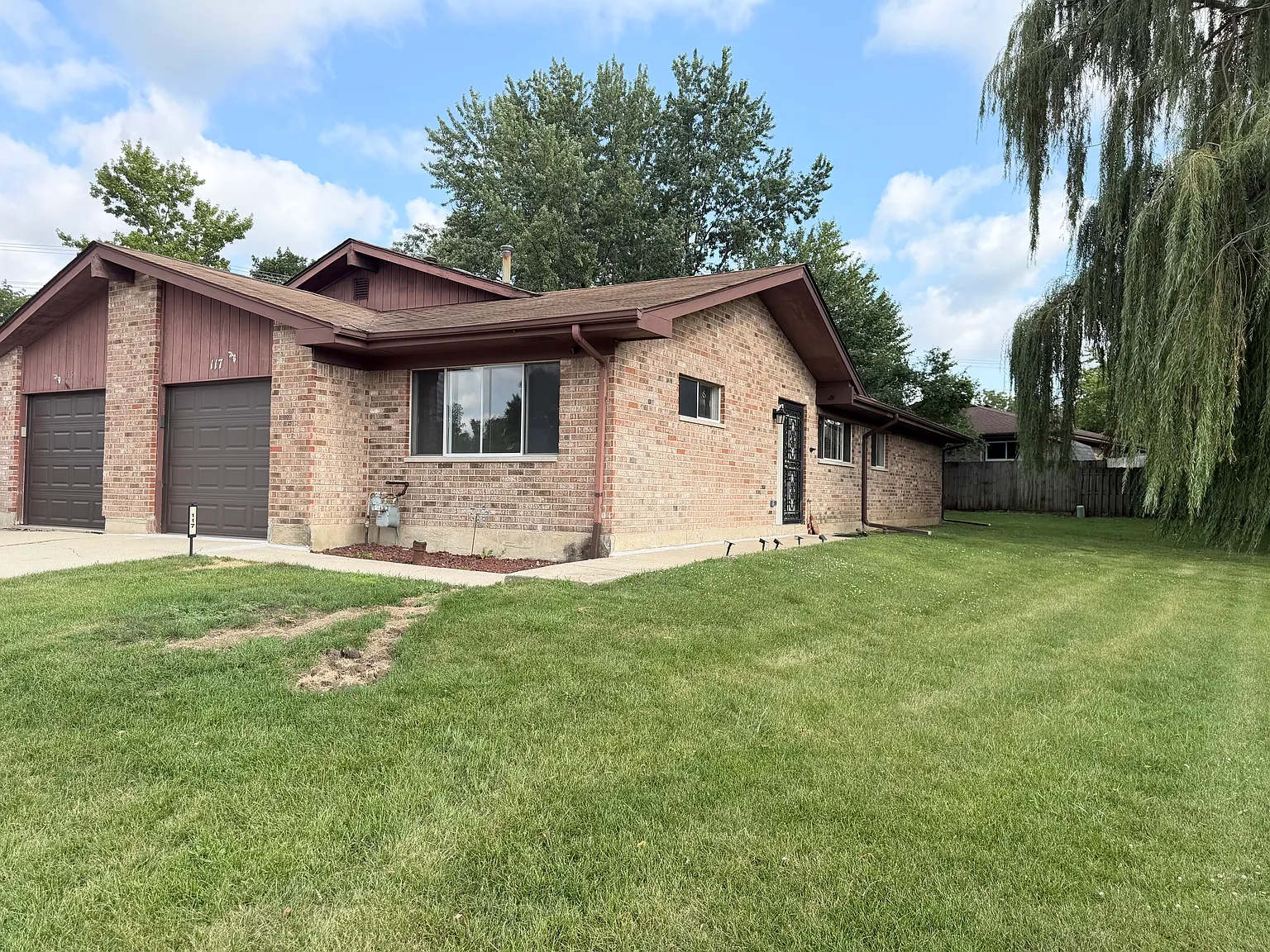 3 bed, 1312 sqft, $2,800 — Photo 2