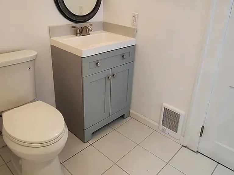 27 W Arnold Rd #1 — Photo 11