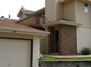 11414 Dogwood St NW APT 203, Coon Rapids, MN 55448