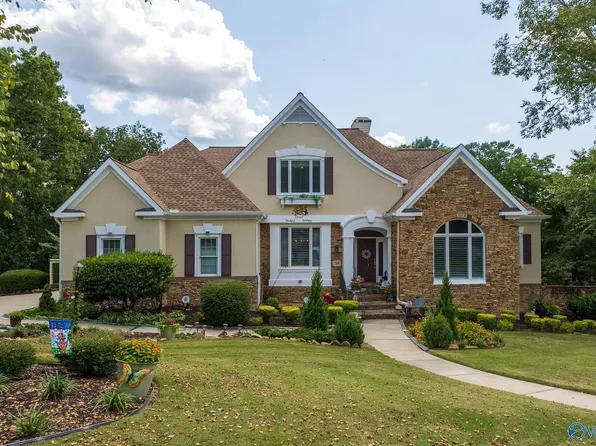 709 Tannahill Dr SE, Huntsville, AL 35802