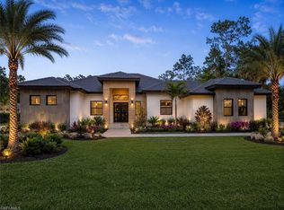 430 7th St SW, Naples, FL 34117