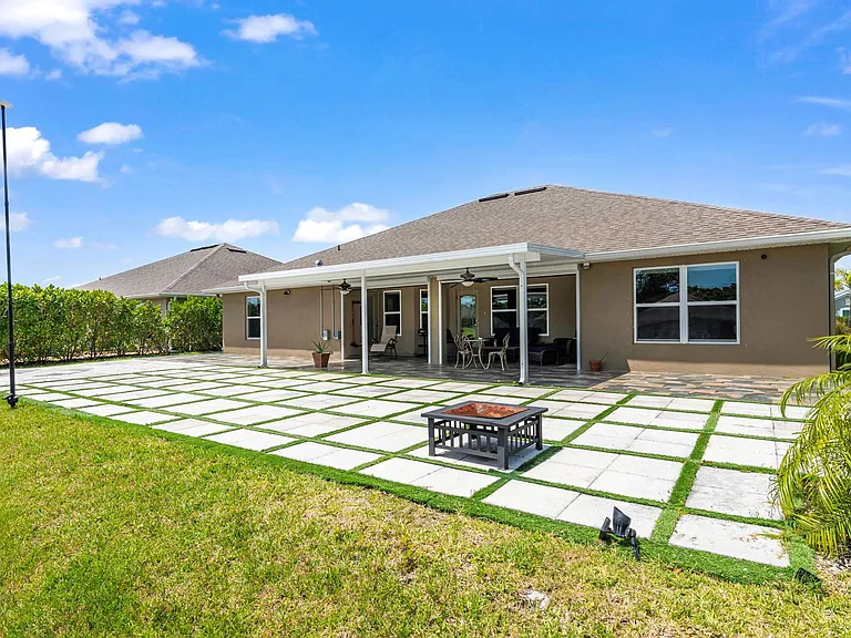 8517 Waterstone Blvd — Photo 34