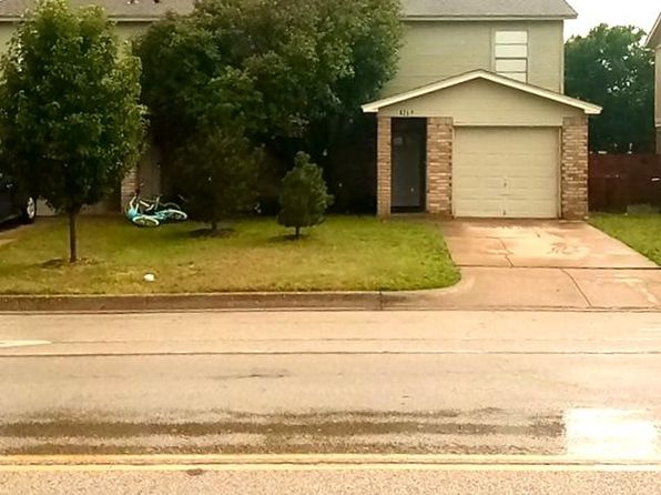 825 NW Summercrest Blvd #B