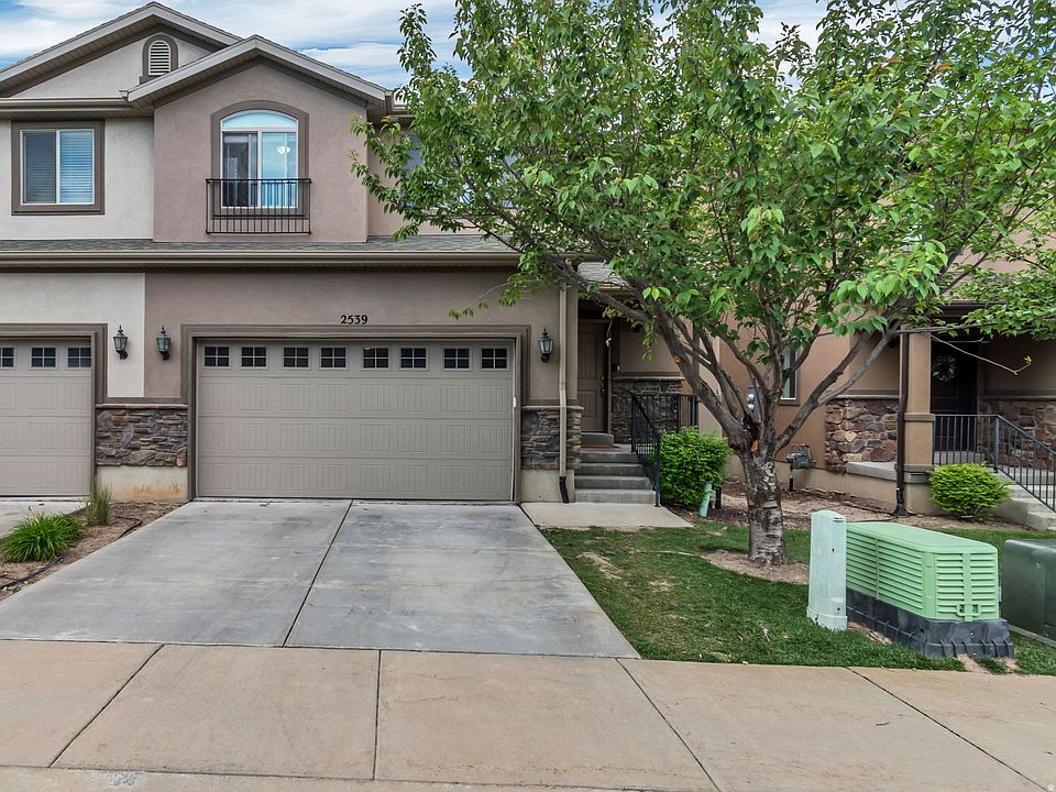 1st image of 2539 N Cypress Way W