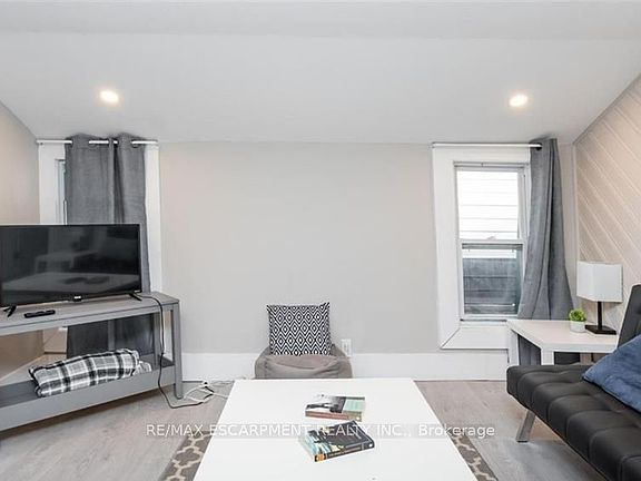 2nd image of 38 Inchbury St #3