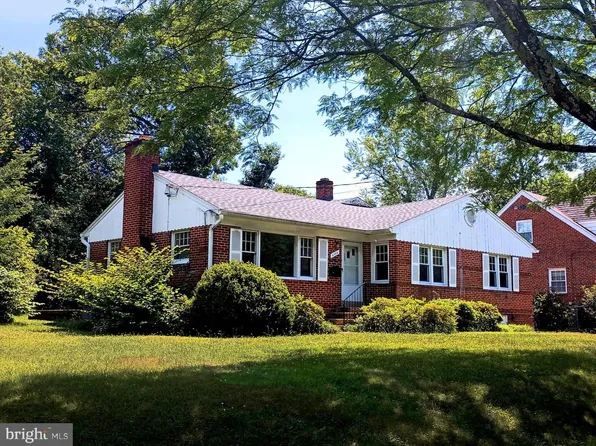 6309 Queens Chapel Rd, Hyattsville, MD 20782