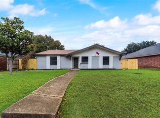 2912 Royal Oaks Dr, Plano, TX 75074