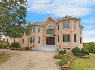 1 Red Hill Ln, South Barrington, IL 60010