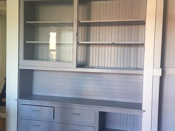 5th image of 3607 N Seeley Ave #3