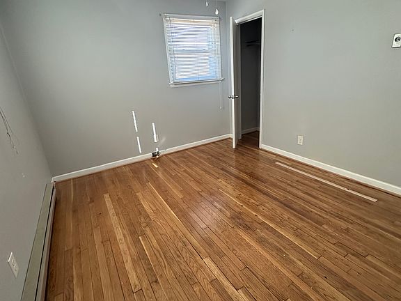 Tenant/Owner bedroom