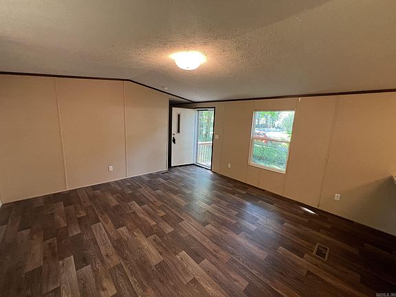 2nd image of 1404 Stamps St