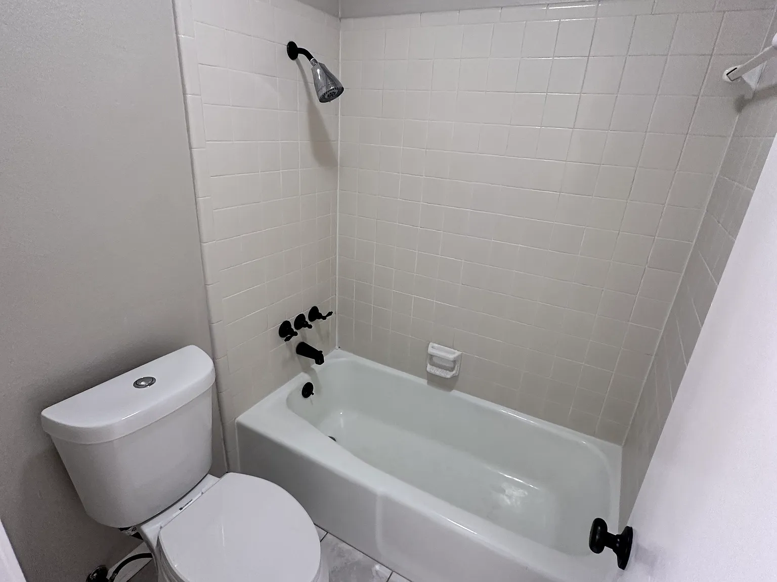 4 bed, 2258 sqft, $2,200 — Photo 1