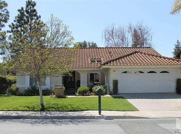 2nd image of 3463 Robin Hill St