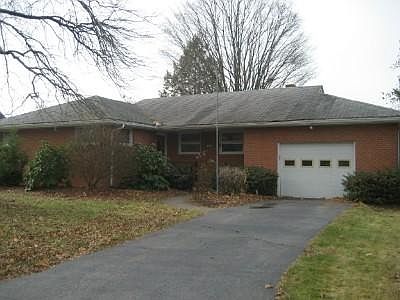 1st image of 506 Sherman St