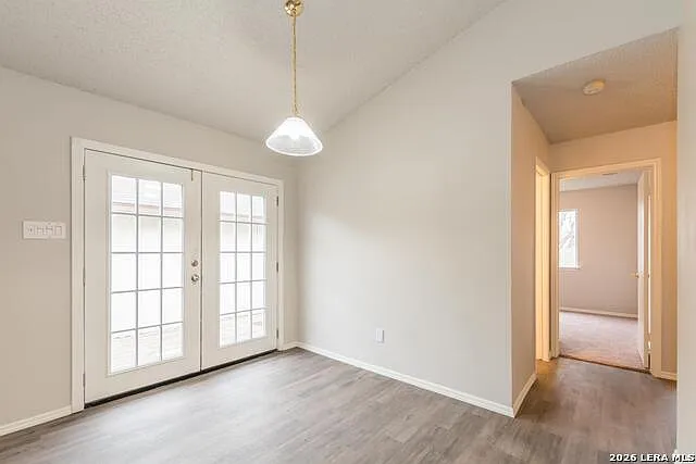 3518 Stoney Blf — Photo 7