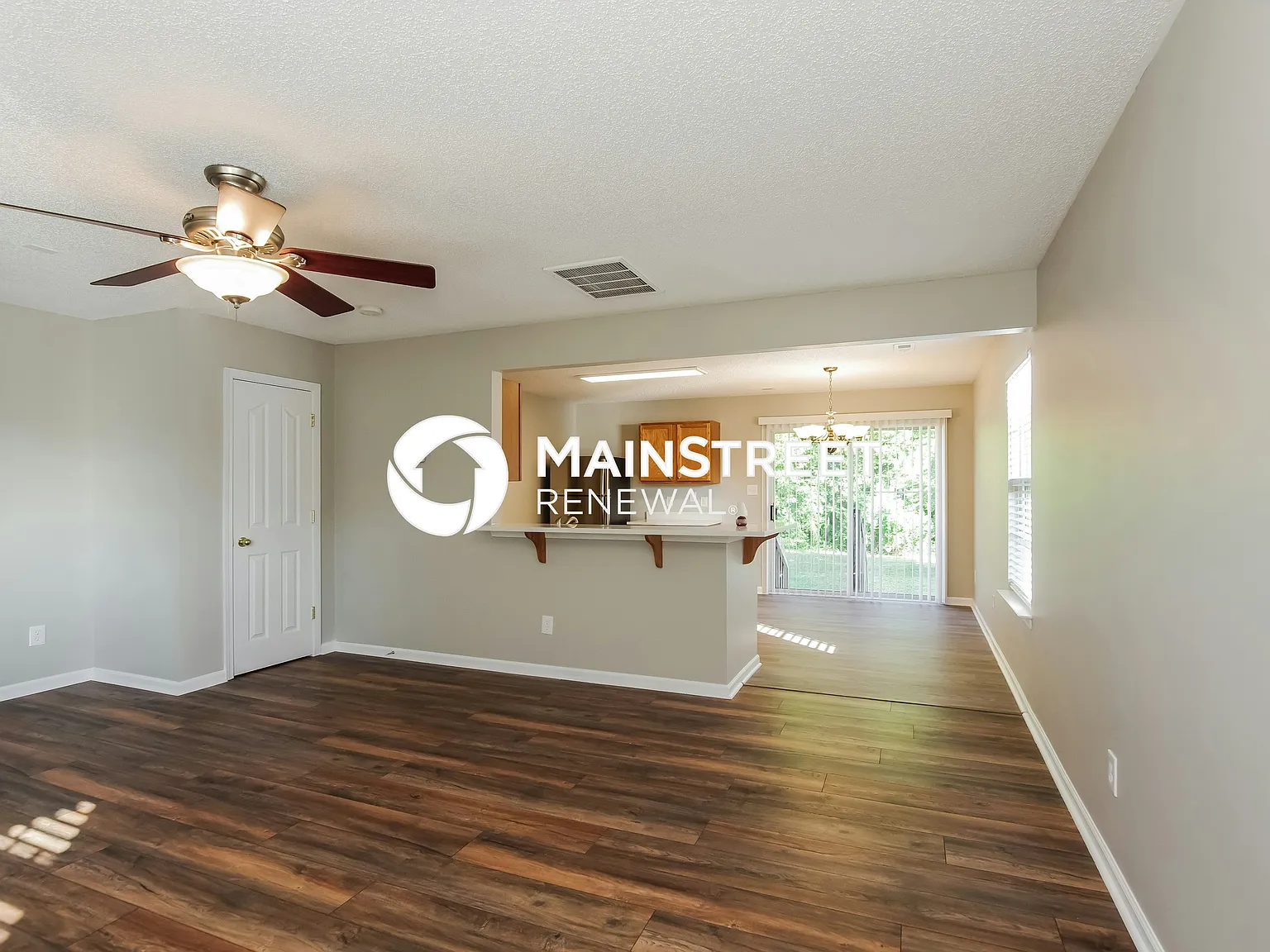 14628 Arlandes Dr — Photo 2