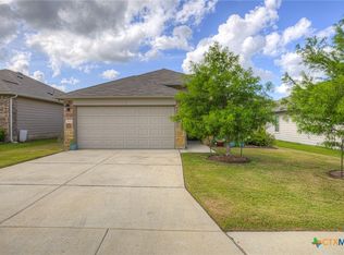 809 Nodding Nixie Ct, Seguin, TX 78155