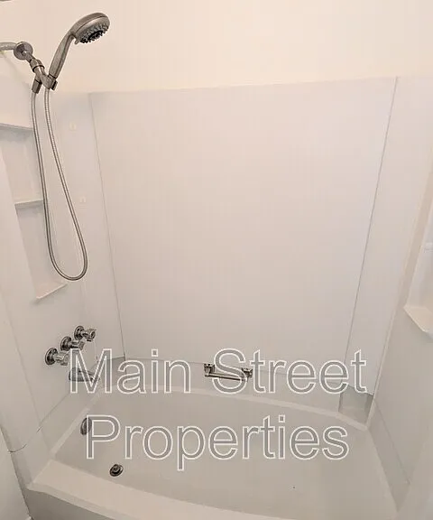 2303 W Michigan Ave #C2 — Photo 28