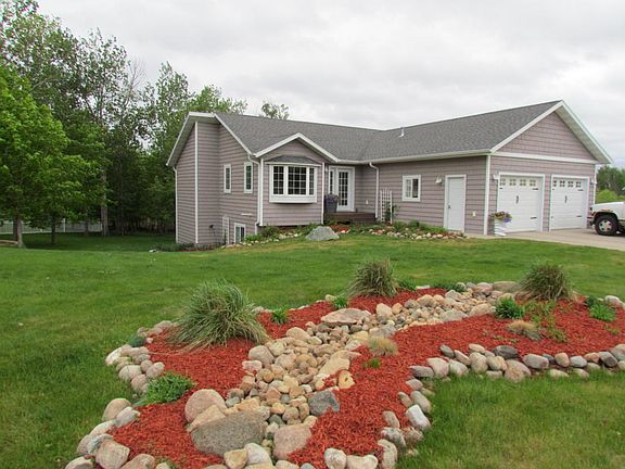 3rd image of 1262 Bayridge Dr