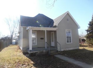 2245 4th Ave, Terre Haute, IN 47807
