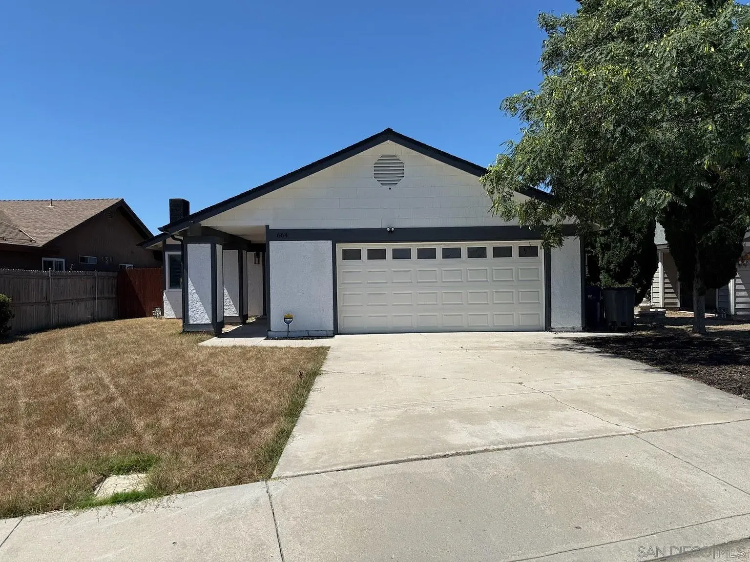 1 bed, 400 sqft, $1,200 — Photo 2