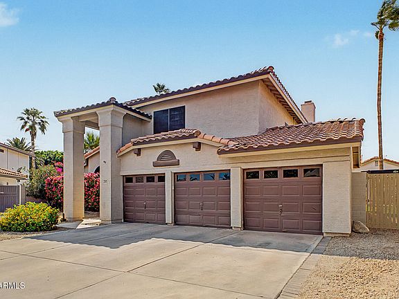 4th image of 3602 N 109TH Drive