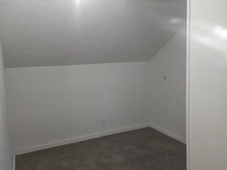 742 Main Rd — Photo 2
