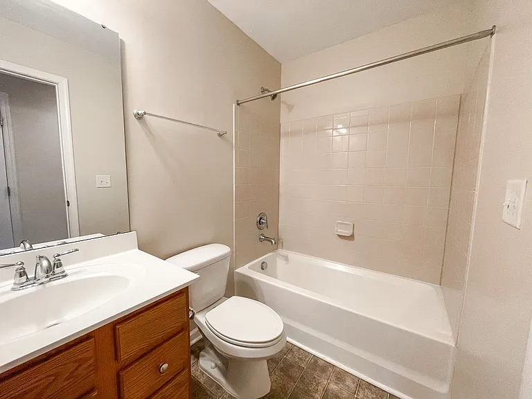 120 Kelly St — Photo 38