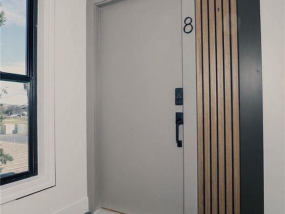5th image of 420 Lordwith Dr Building B