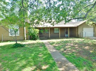 15671 Cloverdale Rd, Anderson, CA 96007