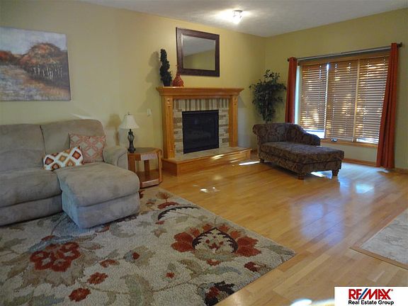 3rd image of 7007 S 151st St