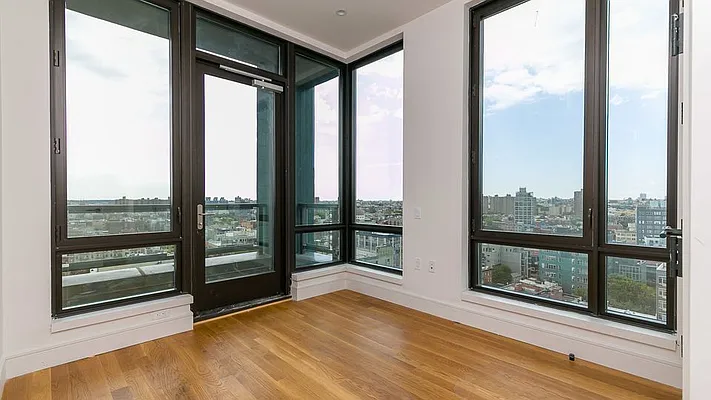 Rented by Nooklyn NYC LLC | media 89