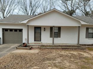 35 Point West Cir, Little Rock, AR 72211