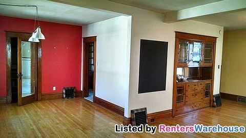 4th image of 812 Broadway Ave S