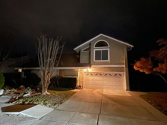 2nd image of 45056 Imnaha Ct