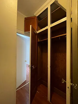 Rented by Evergreen Realty & Investments | media 17