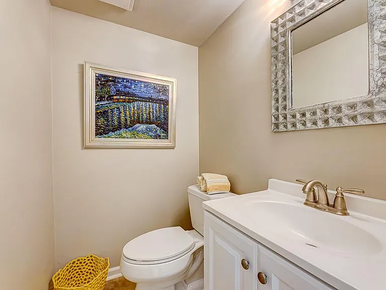 1185 Lake Colony Dr — Photo 20