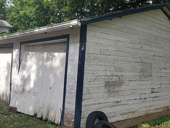4th image of 517 E Harvey Ave