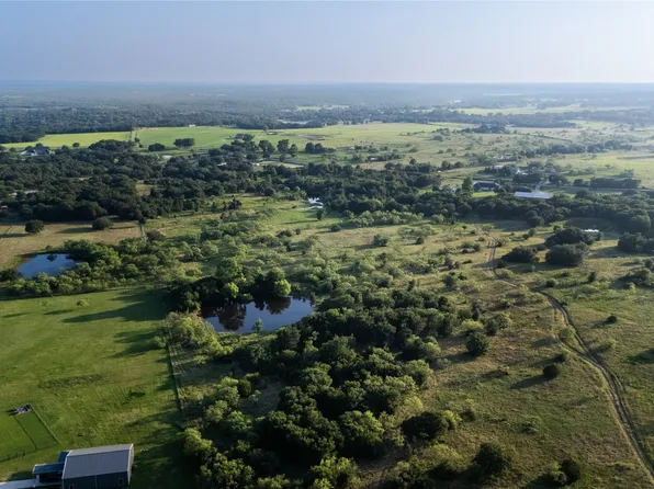 1320 Tidwell Rd, Lipan, TX 76462