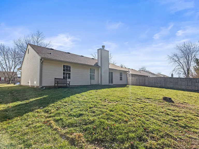 438 E Pine Ridge Dr — Photo 23