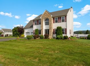 1 Olde Frg, Oxford, NJ 07863