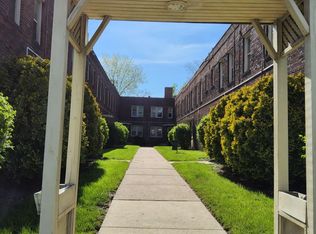 1500 W 117th St APT 15, Lakewood, OH