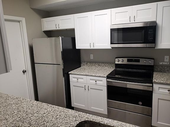 5th image of 5530 Metrowest Blvd #9-102