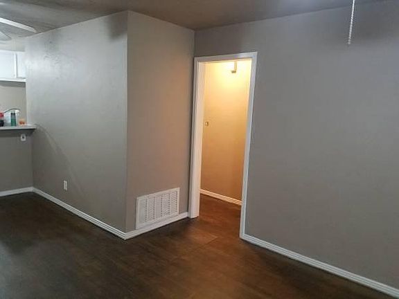 5th image of 2312 McCracken Dr