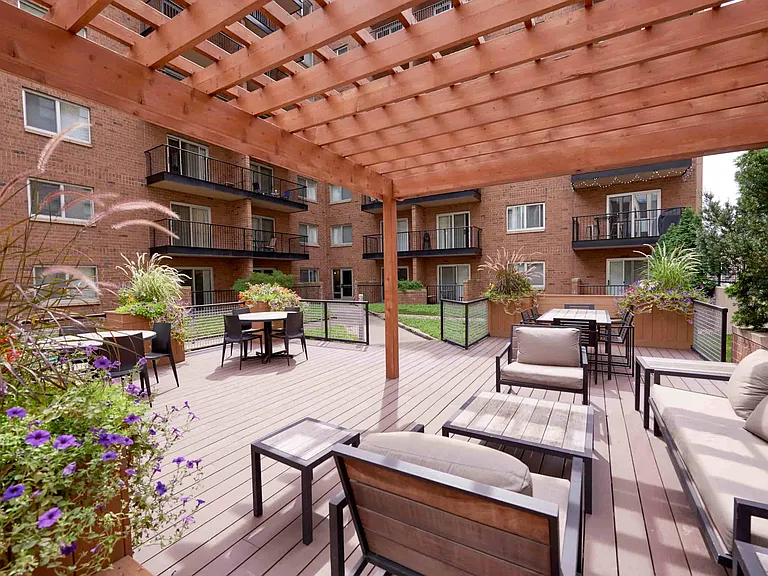 The Metro Apartments — Photo 13