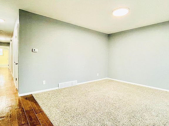 4th image of 1855 Hampstead Dr #1855