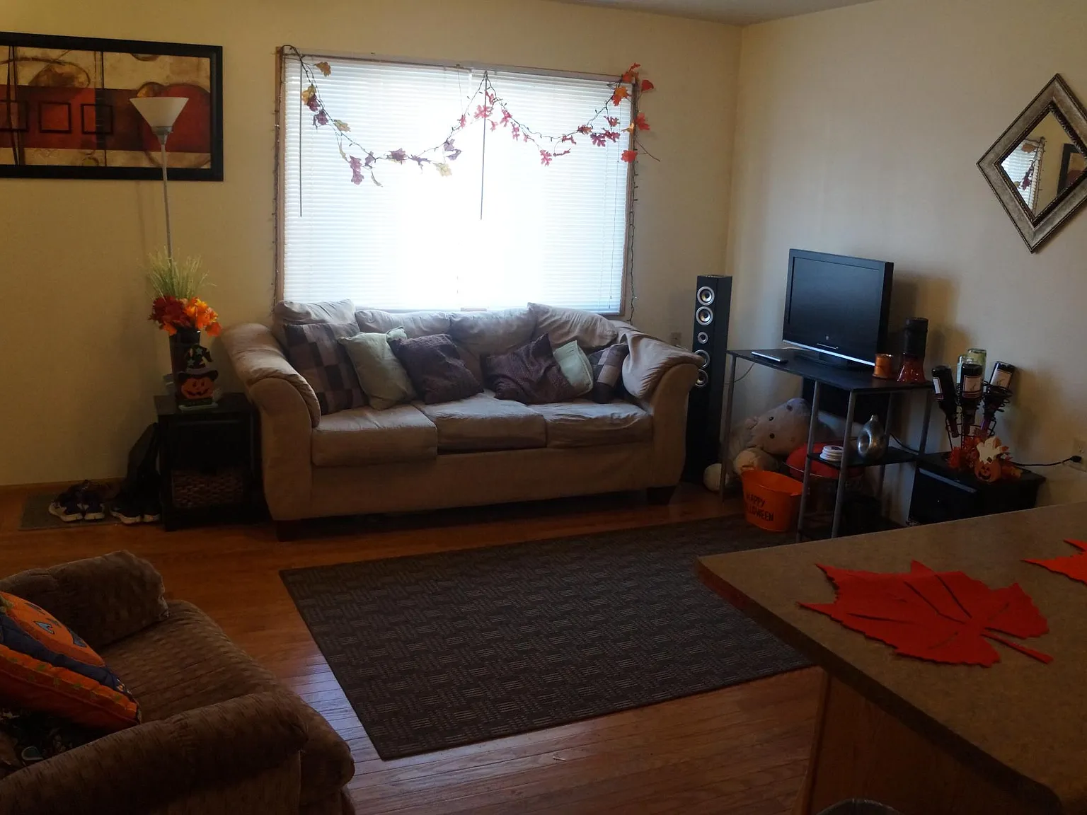 4 bed, 1190 sqft, $1,580 — Photo 3